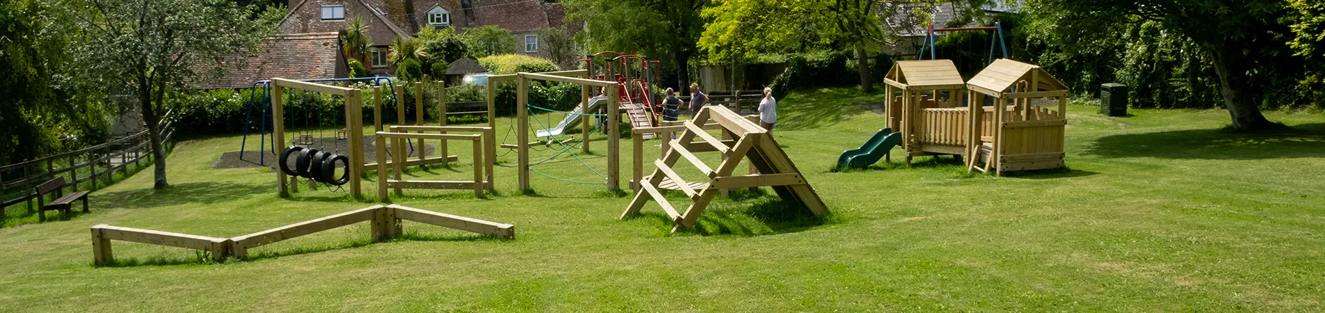 Step, hop & jump! Timber play trails for endless outdoor fun image